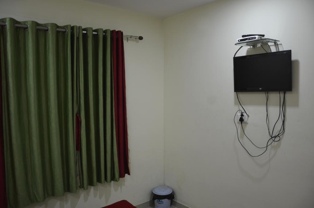 אחמדאבאד Hotel Royal Apple חדר תמונה
